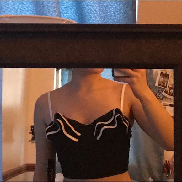 Lulus’s ruffled bustier crop top - Picture 7 of 7
